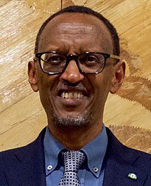 How tall is Paul Kagame?